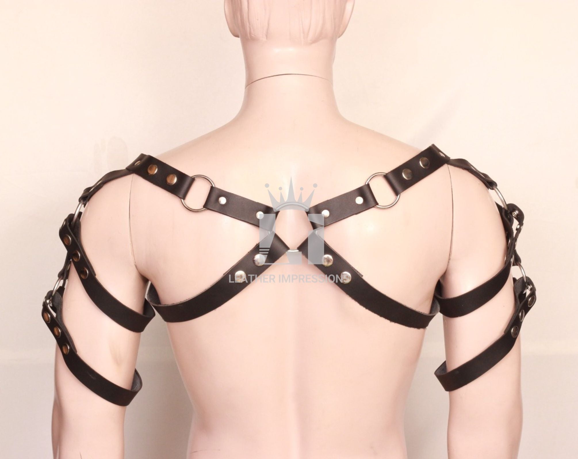 BackSide view image of model wearing Men's Leather Shoulder Harness 
