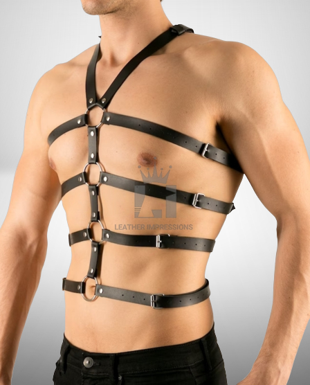 Fornt view image of model wearing Belt Harness Leather with bear chest
